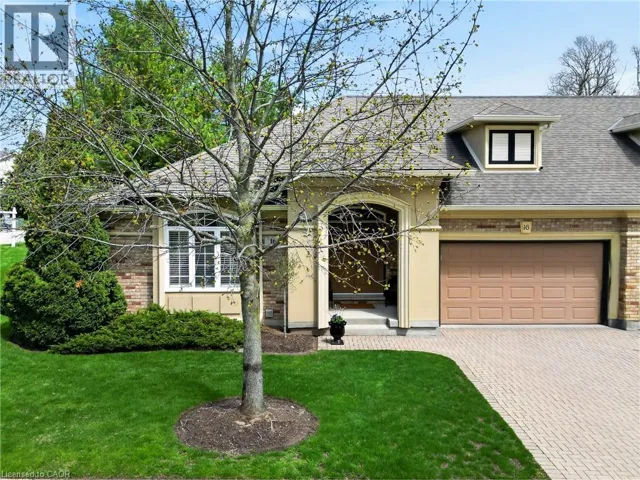 42 CONCORD Street Unit# 16, Fonthill, Ontario L0S1E5