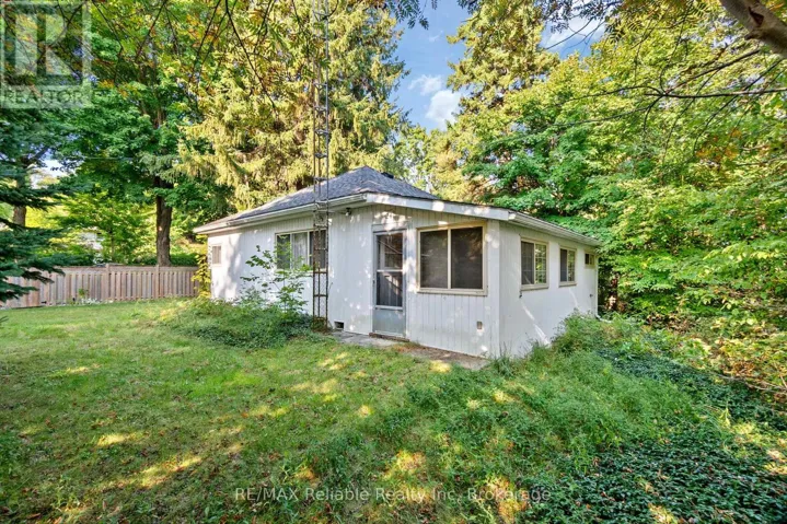 24 HURON STREET N, Ashfield-Colborne-Wawanosh (Ashfield), Ontario N7A3X9