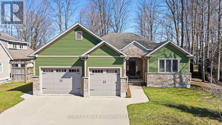 353 STICKEL STREET, Saugeen Shores, Ontario N0H2C1