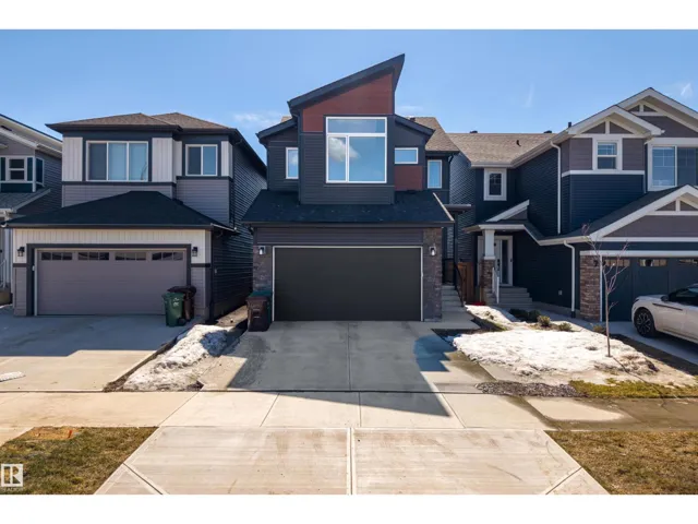 9 NETTLE CR, St. Albert, Alberta T8N7Z8