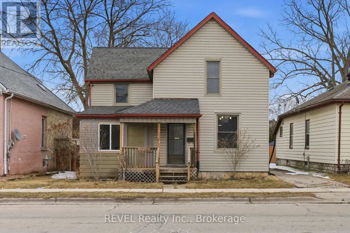 225 ROSS STREET, St. Thomas, Ontario N5R3Y5