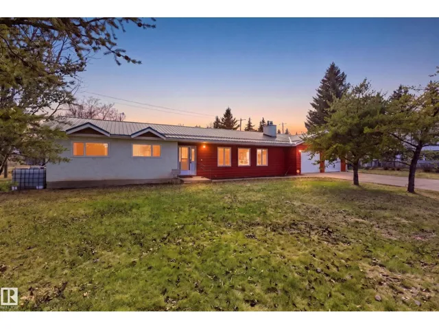 5319 49 AV, Onoway, Alberta T0E1V0