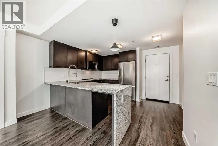 121, 15 Aspenmont Heights SW, Calgary, Alberta T3H0E3