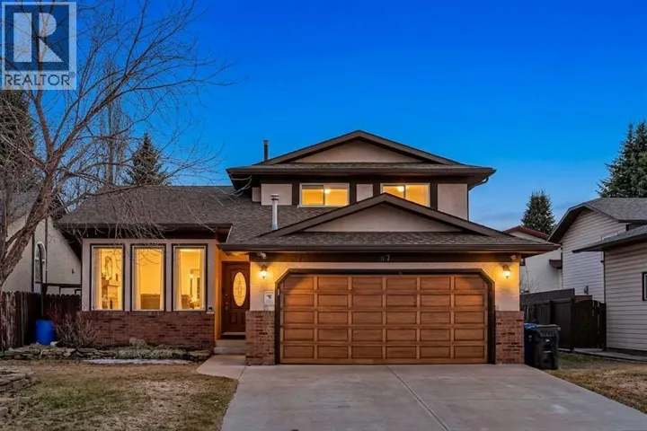 67 Woodstock Road SW, Calgary, Alberta T2W5W3