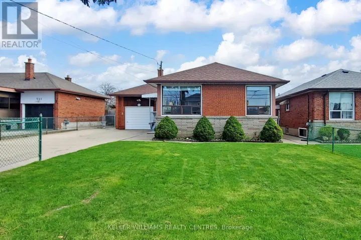549 RUSTIC ROAD, Toronto (Maple Leaf), Ontario M6L1X8