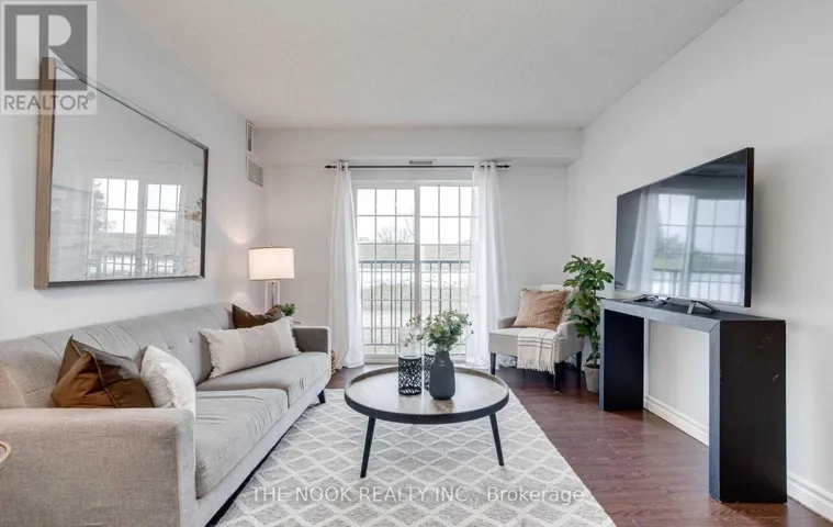 109 - 90 ASPEN SPRINGS DRIVE, Clarington (Bowmanville), Ontario L1C5N7