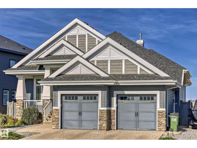 3908 Ginsburg CR NW, Edmonton, Alberta T5T4V2