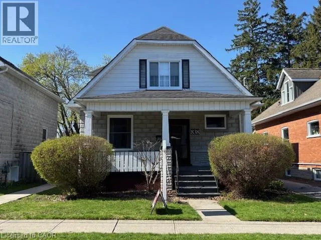 838 MOORE Street, Cambridge, Ontario N3H3B8