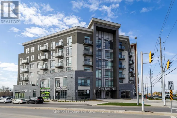 438 - 10 MALLARD TRAIL, Hamilton (Waterdown), Ontario L8B2A7