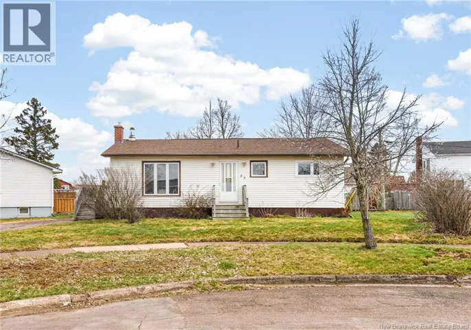 35 Queen Mary Crescent, Moncton, New Brunswick E1A3P7