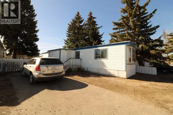 13, 649 Main Street N, Airdrie, Alberta T4B1Z6