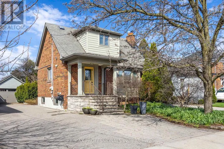 46 TWENTIETH STREET, Toronto (New Toronto), Ontario M8V3L6
