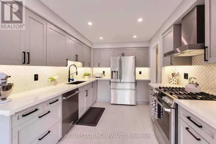 3375 FENWICK CRESCENT, Mississauga (Erin Mills), Ontario L5L5N5