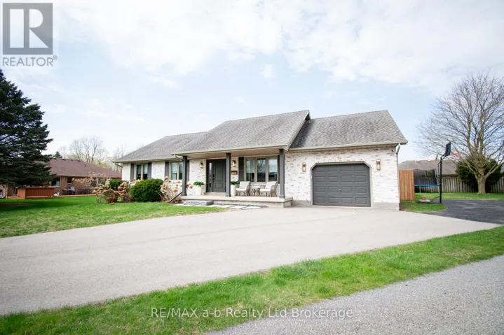 3 BELFAST CIRCLE, Tillsonburg, Ontario N4G5G3