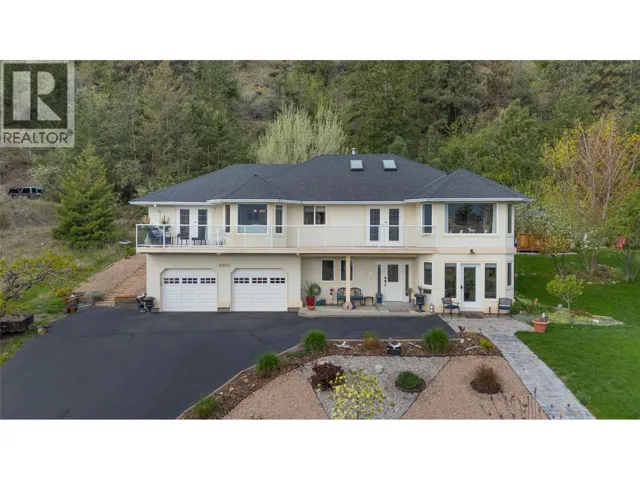 10804 GIANTS HEAD Road, Summerland, British Columbia V0H1Z7