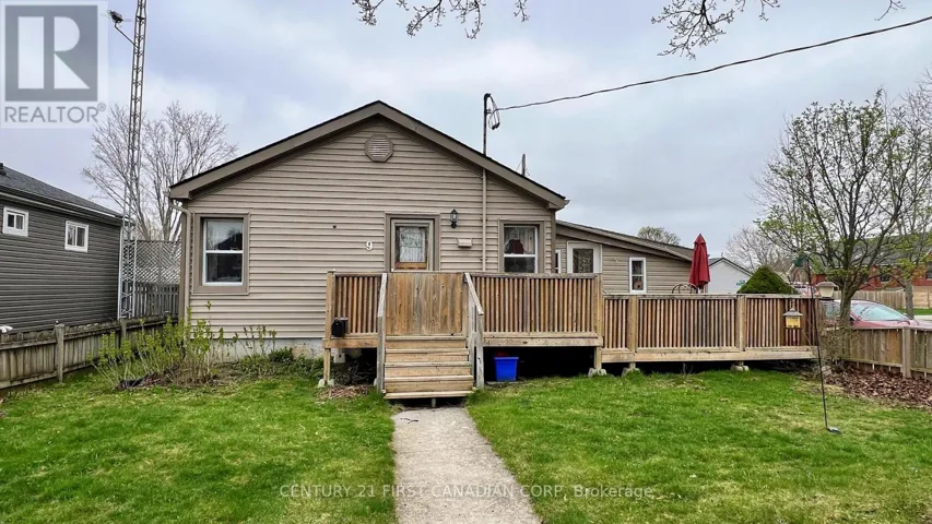 9 TRAFALGAR STREET, St. Thomas, Ontario N5P1N8