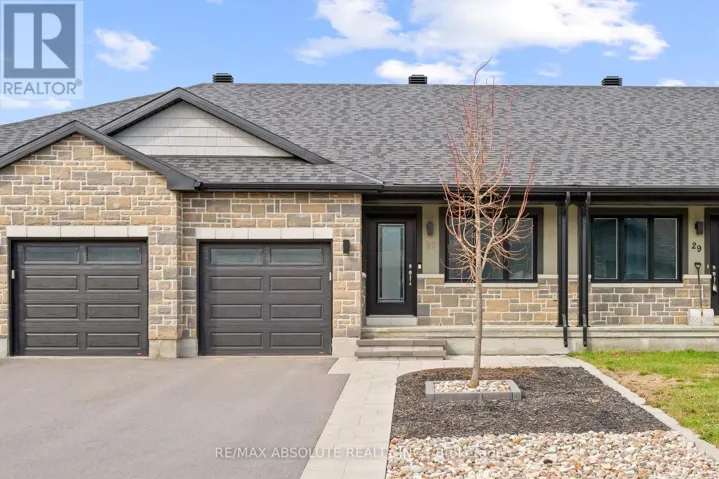 27 MORGAN CLOUTHIER WAY, Arnprior, Ontario K7S0H9