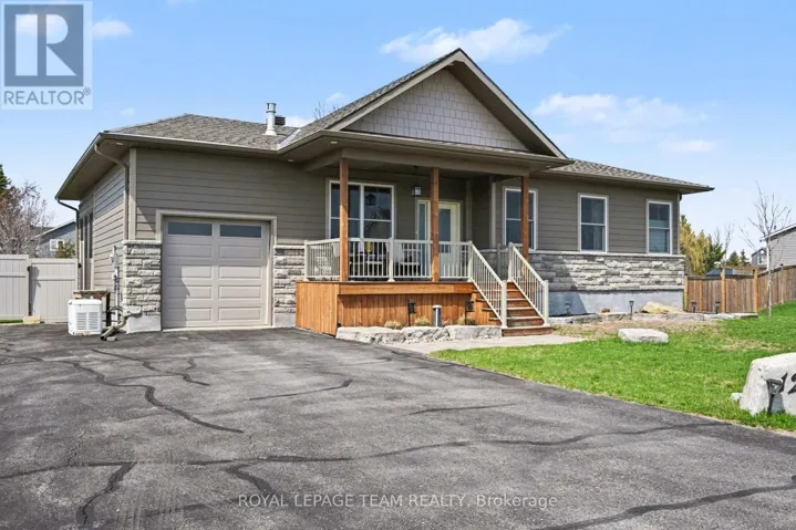 121 GRASSHOPPER LANE, Ottawa, Ontario K0A1T0