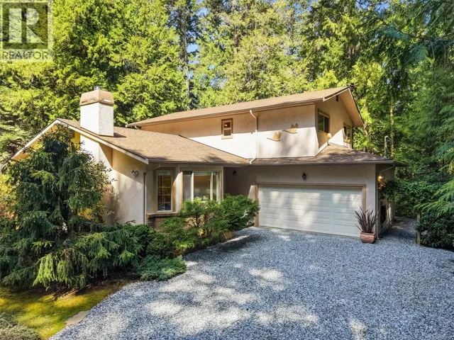 11340 Hedgerow Dr, North Saanich, British Columbia V8L5S3
