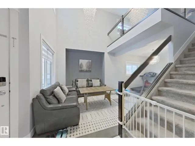 3107 13 AV NW, Edmonton, Alberta T6T0Z3