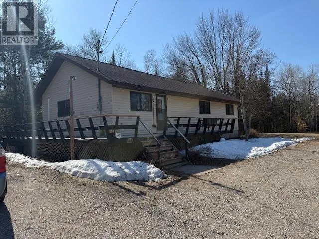 798 Fourth Concession RD, Hilton Beach, Ontario P0R1G0