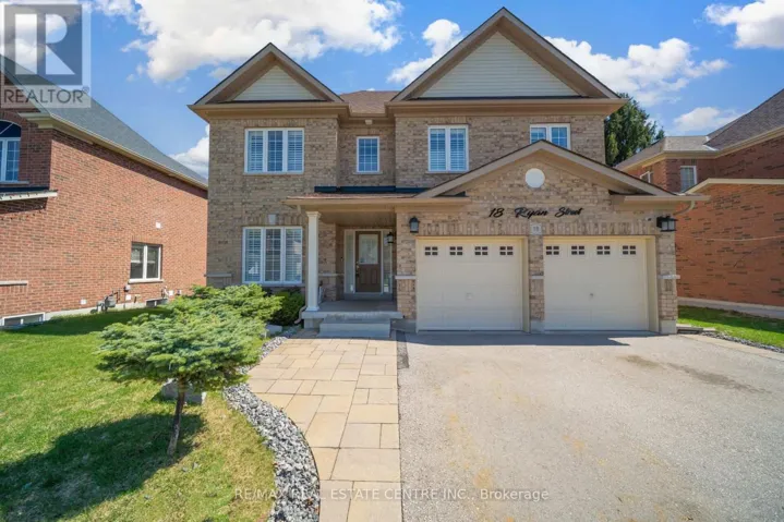 18 RYAN STREET, Centre Wellington (Fergus), Ontario N1M0C9
