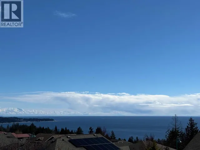 6263 APOLLO ROAD, Sechelt, British Columbia V7Z0N7