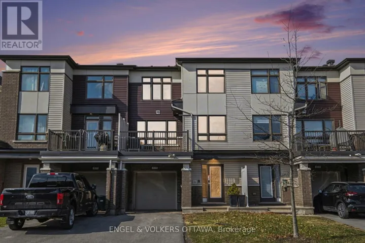 575 ROUNDLEAF WAY, Ottawa, Ontario K2S1E7