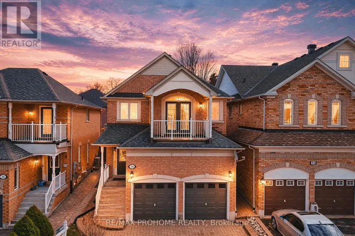 34 INVERHURON STREET, Richmond Hill (Oak Ridges Lake Wilcox), Ontario L4E4H2
