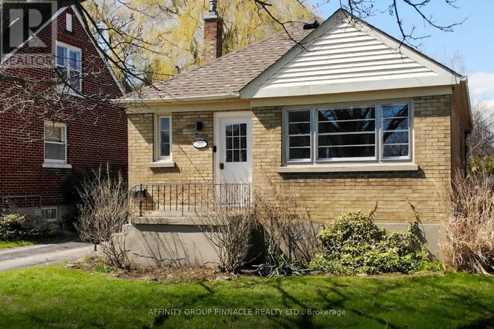 162 UNIVERSITY AVENUE E, Cobourg, Ontario K9A1E1