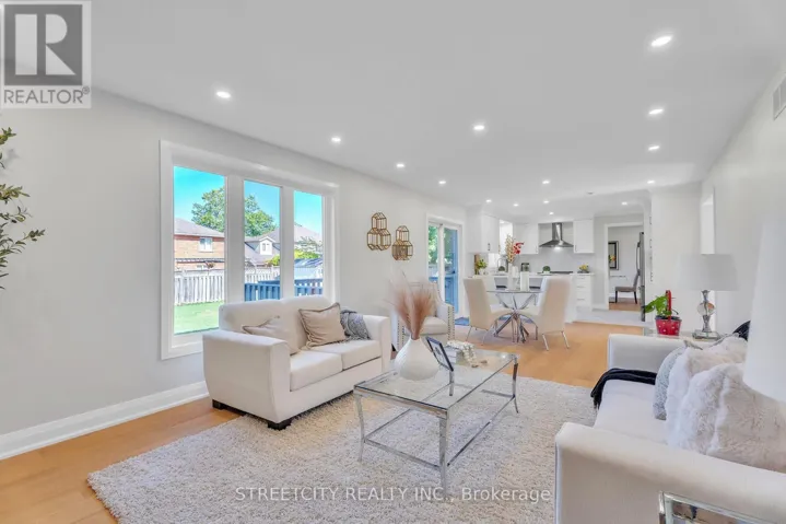 26 GRASMERE CRESCENT, London North (North A), Ontario N6G4P2