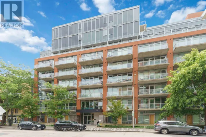 750 - 340 MCLEOD STREET, Ottawa, Ontario K2P1A4