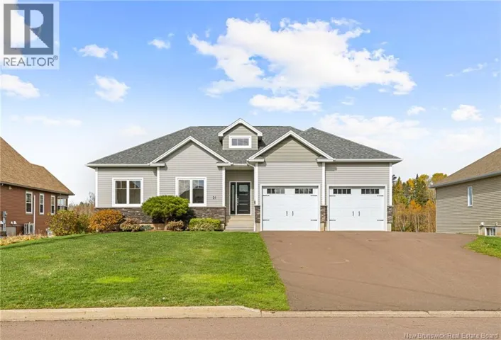 21 Hammond Street, Moncton, New Brunswick E1A6C4