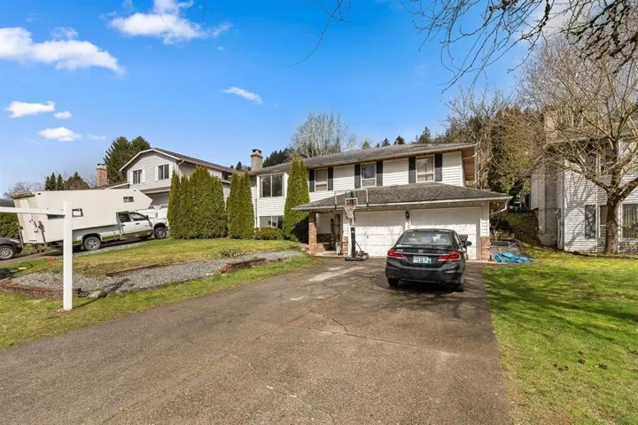 2300 HARPER DRIVE, Abbotsford, British Columbia V3G2B2