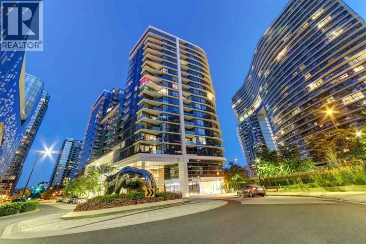 608 68 SMITHE STREET, Vancouver, British Columbia V6B0P4