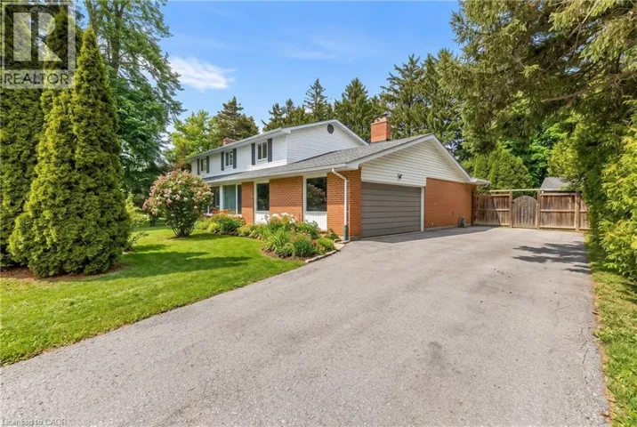 145 WOLFDALE Avenue, Oakville, Ontario L6L4R9