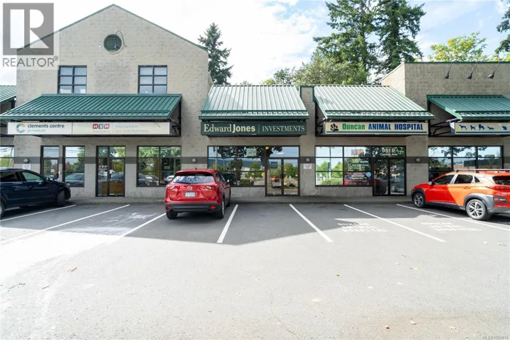 D 951 Canada Ave, Duncan, British Columbia V9L1V2