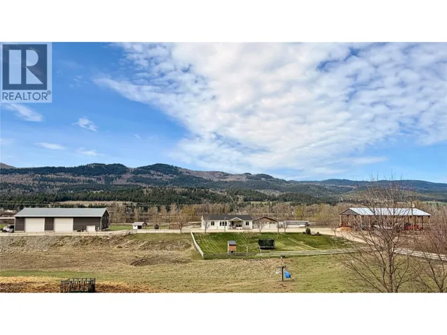 5111 Dunn Lake Road, Barriere, British Columbia V0E1E0