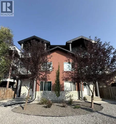 2, 3318 Centre Street NE, Calgary, Alberta T2E2X8