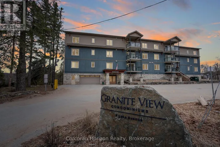 103 - 4 LAKE AVENUE, Dysart et al (Dysart), Ontario K0M1S0