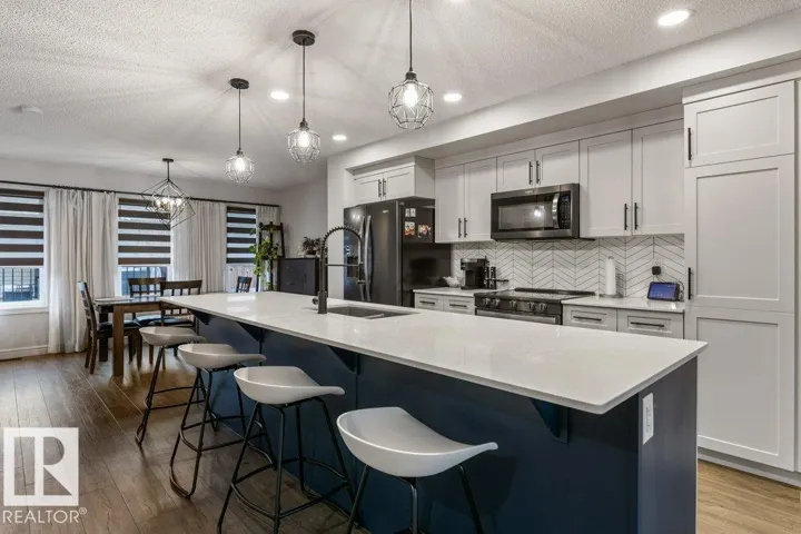 1271 SANDSTONE BV, Sherwood Park, Alberta T8H1B2