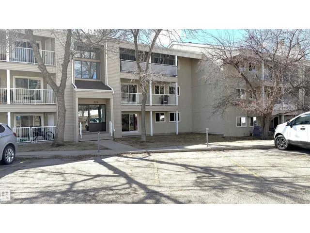 #102 379 WOODBRIDGE WY, Sherwood Park, Alberta T8A4G3