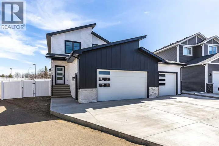 156 Somerset Way SE, Medicine Hat, Alberta T1B0C2