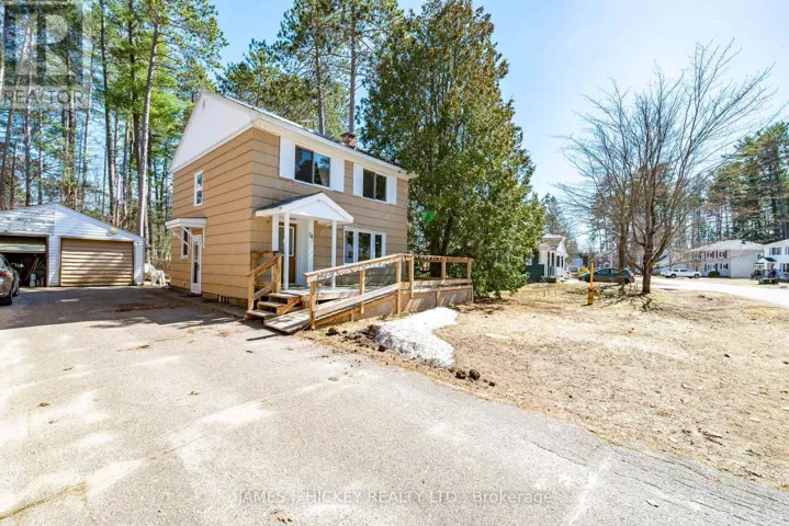 34 FARADAY CRESCENT, Deep River, Ontario K0J1P0