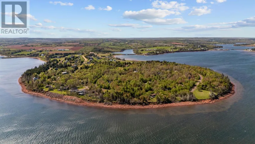 Subdivision SEAWOOD ESTATES, Stanley Bridge, Prince Edward Island C0A1N0