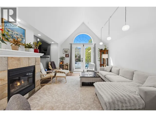 1065 Churchill Avenue Unit# 201, Penticton, British Columbia V2A9A7