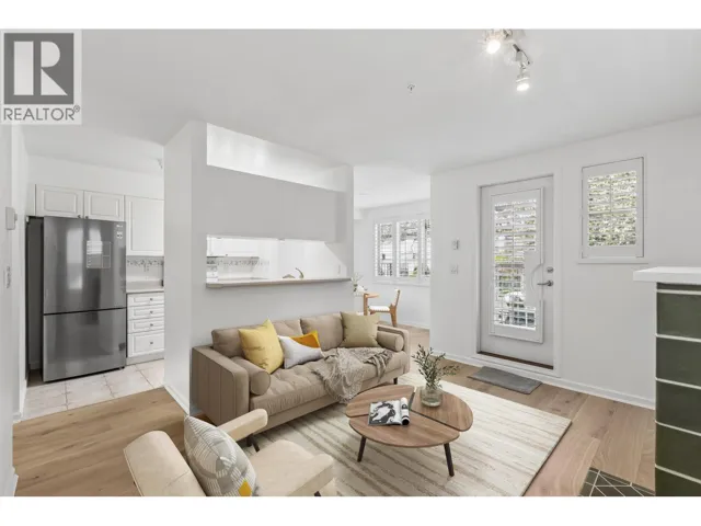206 2490 W 2ND AVENUE, Vancouver, British Columbia V6K1J6