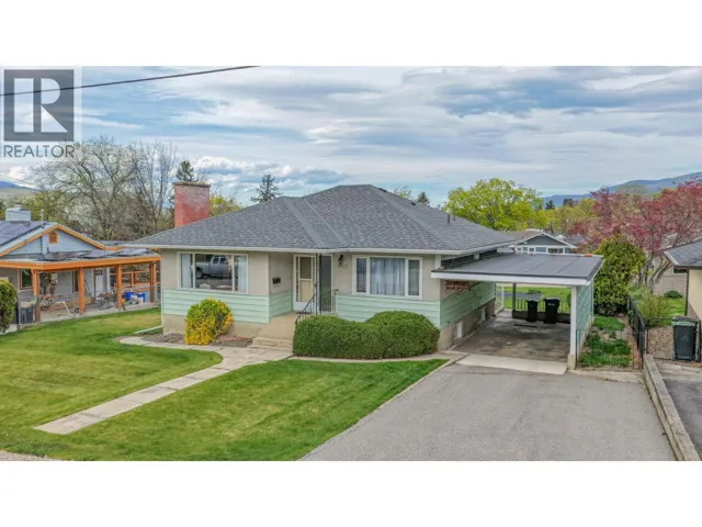 2007 29 Crescent, Vernon, British Columbia V1T1Y6