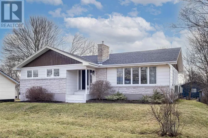 16 Donwood Drive, Charlottetown, Prince Edward Island C1A5L2