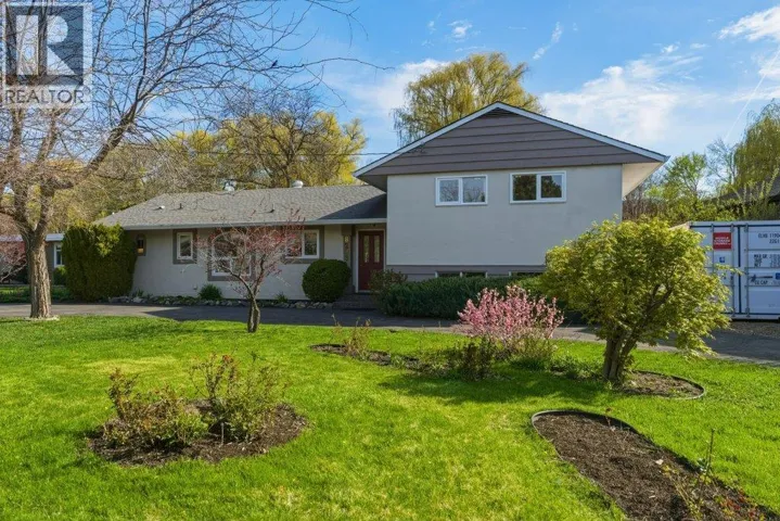 8203 Kalavista Drive, Vernon, British Columbia V1B1K4
